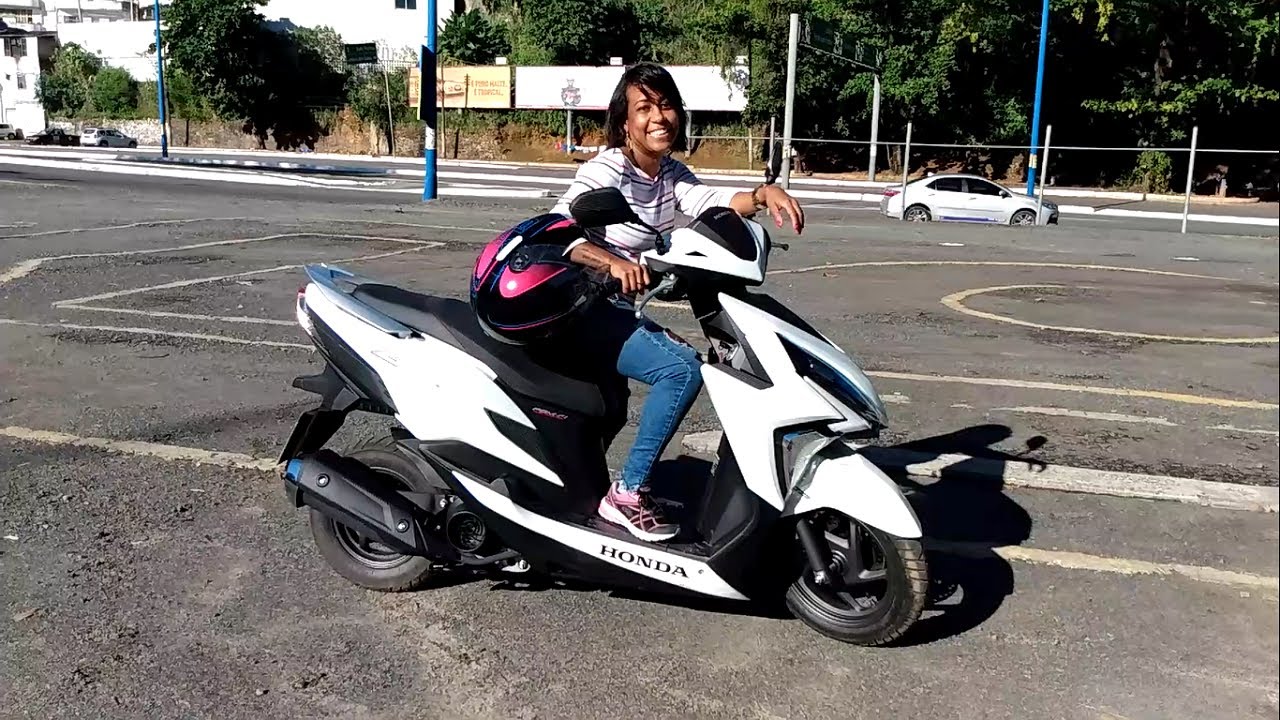 COMO ANDAR DE MOTO AUTOMÁTICA PELA PRIMEIRA VEZ