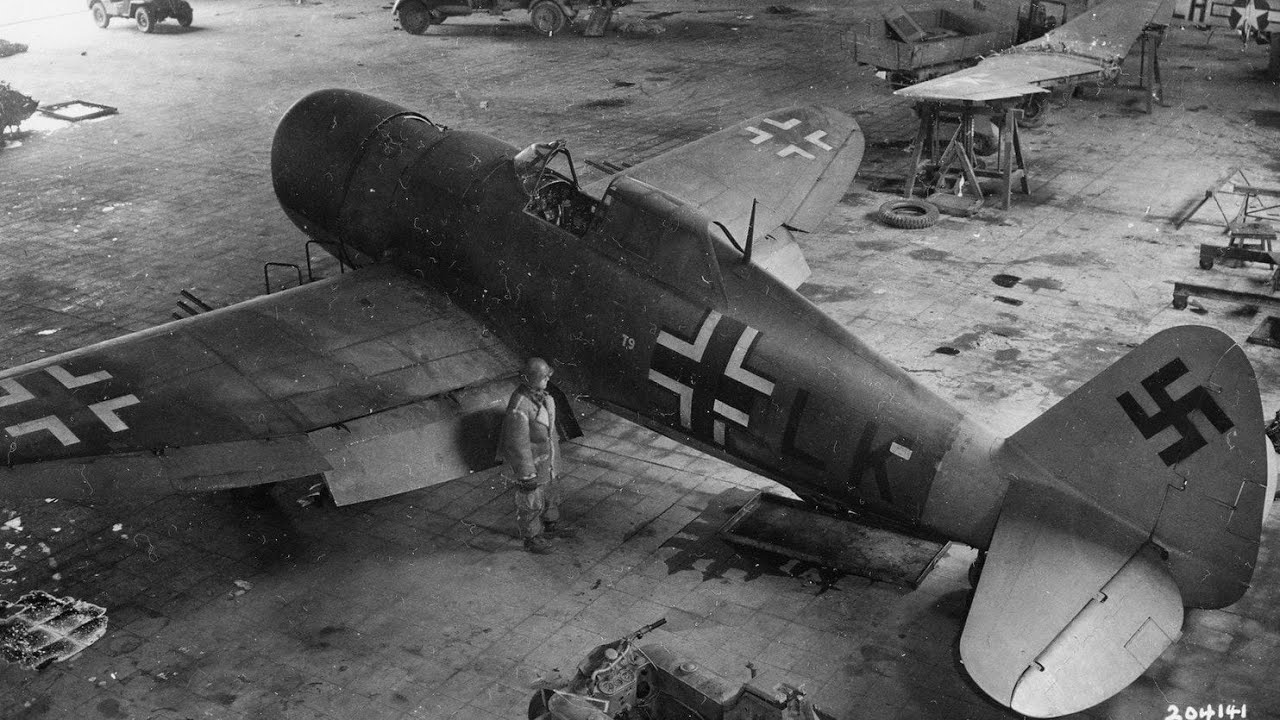 May 1944 - German Pilot Had 35 Minutes To Discover Why Captured P-47 Thunderbolt Was Unbreakable