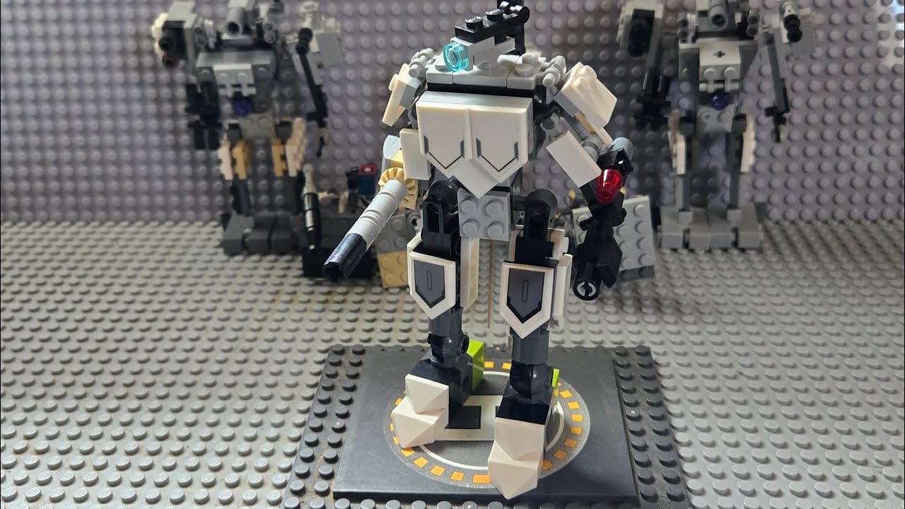 How to build the commander of the C12 C13# lego# robot# military
