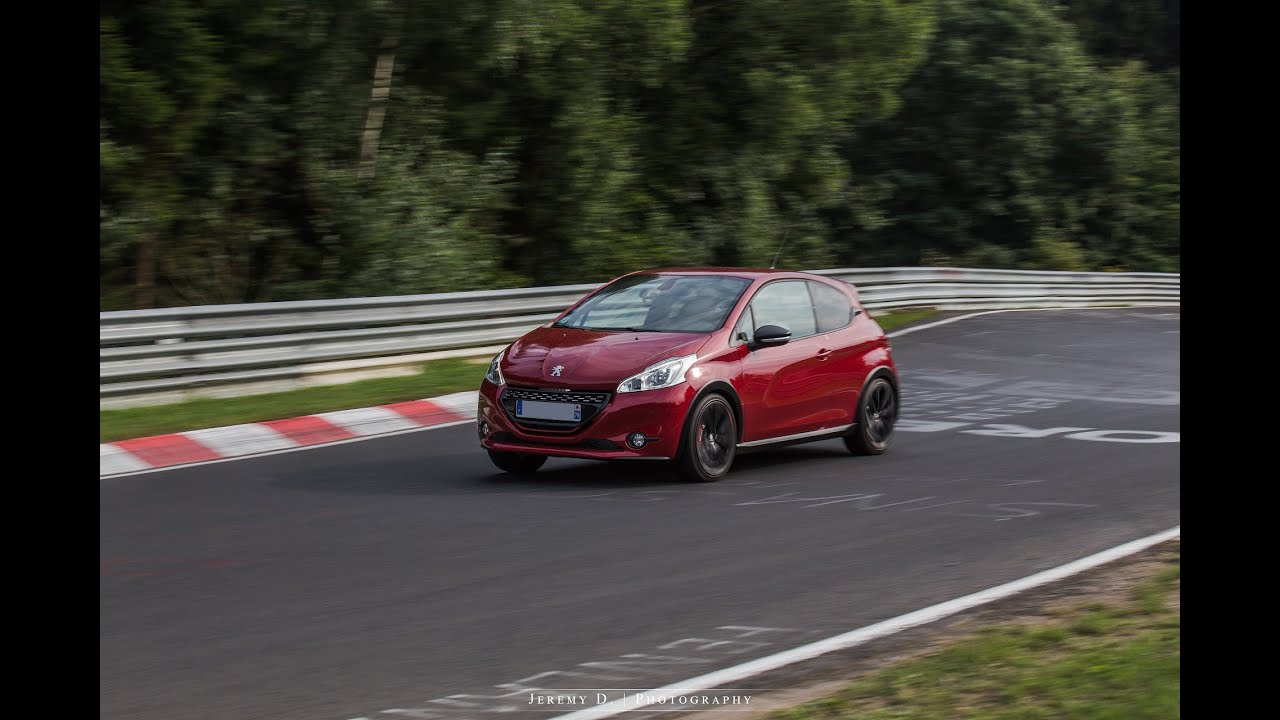 Peugeot 208 GTI 30th on Nürburgring Norschleife 09.08.2015