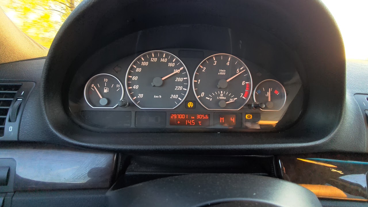 BMW E46 330CI stock 231hp 0-200 km/h acceleration