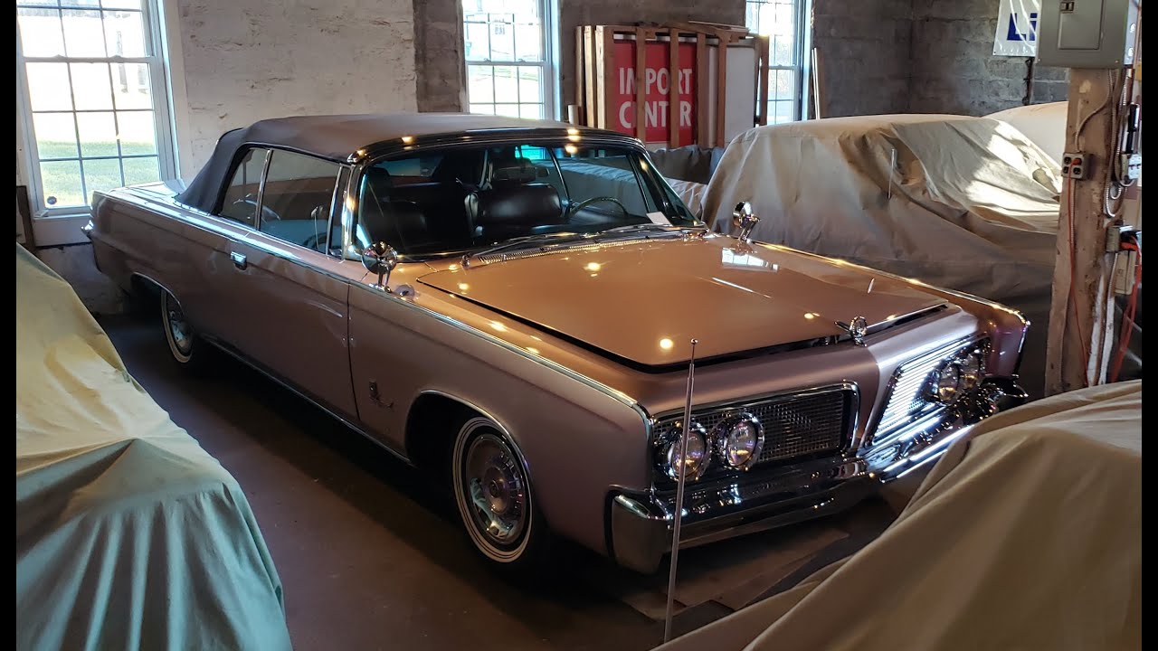 Кабриолет Imperial Crown 1964 года.