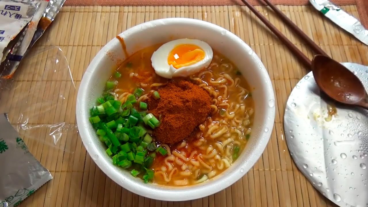 Самая ОСТРАЯ Лапша - Japan KaraKara Instant Noodles