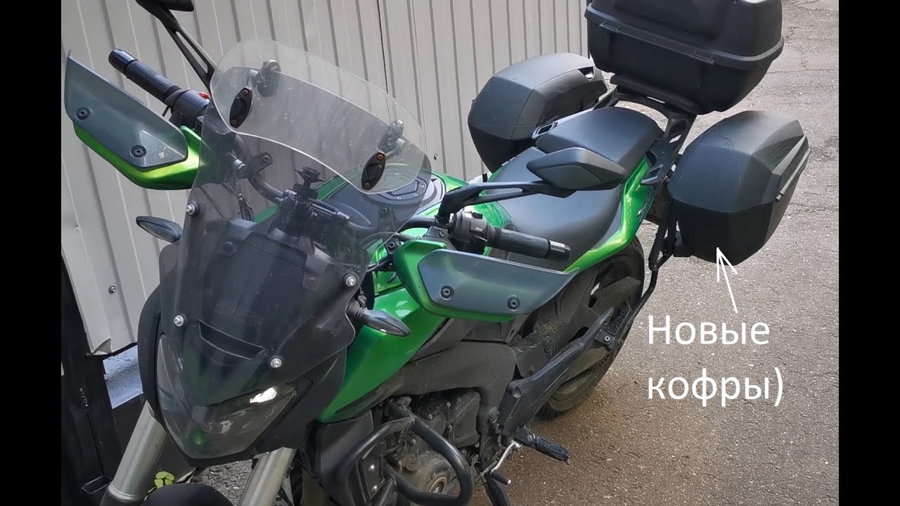 Установка багажника Fireparts и кофров Shad SH23 на Bajaj Dominar 400