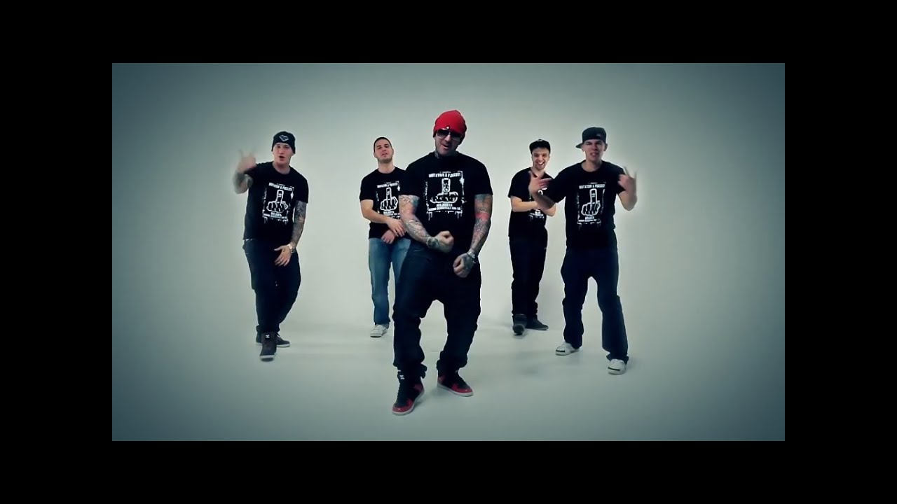 Mr.Busta - Mutatom A Fukkot! feat. Essemm, Beerseewalk, Fura Csé | OFFICIAL MUSIC VIDEO |
