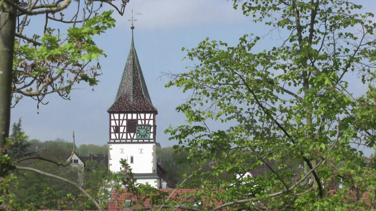 Die Oswaldkirche - Evangelische Kirche in Stuttgart-Weilimdorf
