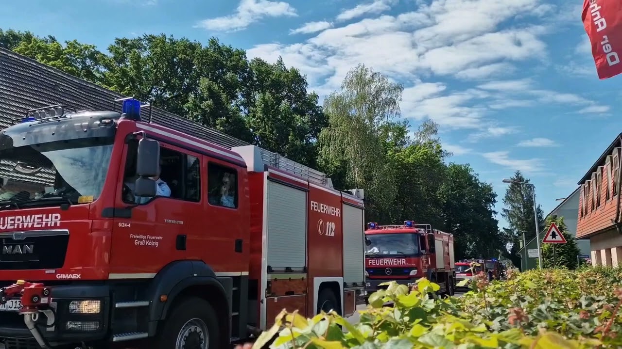 Feuerwehrfest Tschernitz - Jubiläum 120 Jahre / Umzug durch die Cottbuser Straße