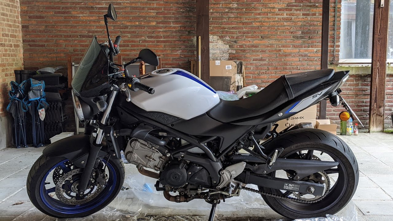 Suzuki SV650 (2016-2020) maintenance: Oil Change