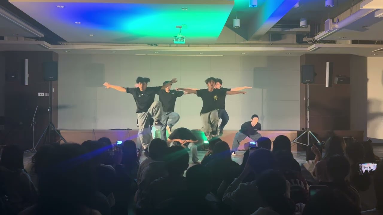 14屆北大經濟營 晚會-男舞