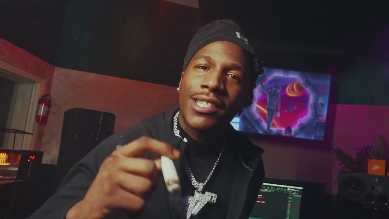 Gizwop - Gwoppo ( Official Video )
