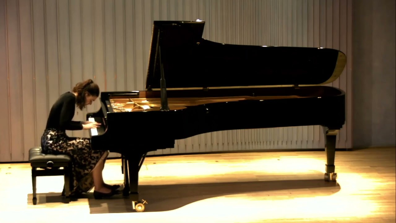 L. van  BEETHOVEN: Sonata in G Major, Op 31 n1