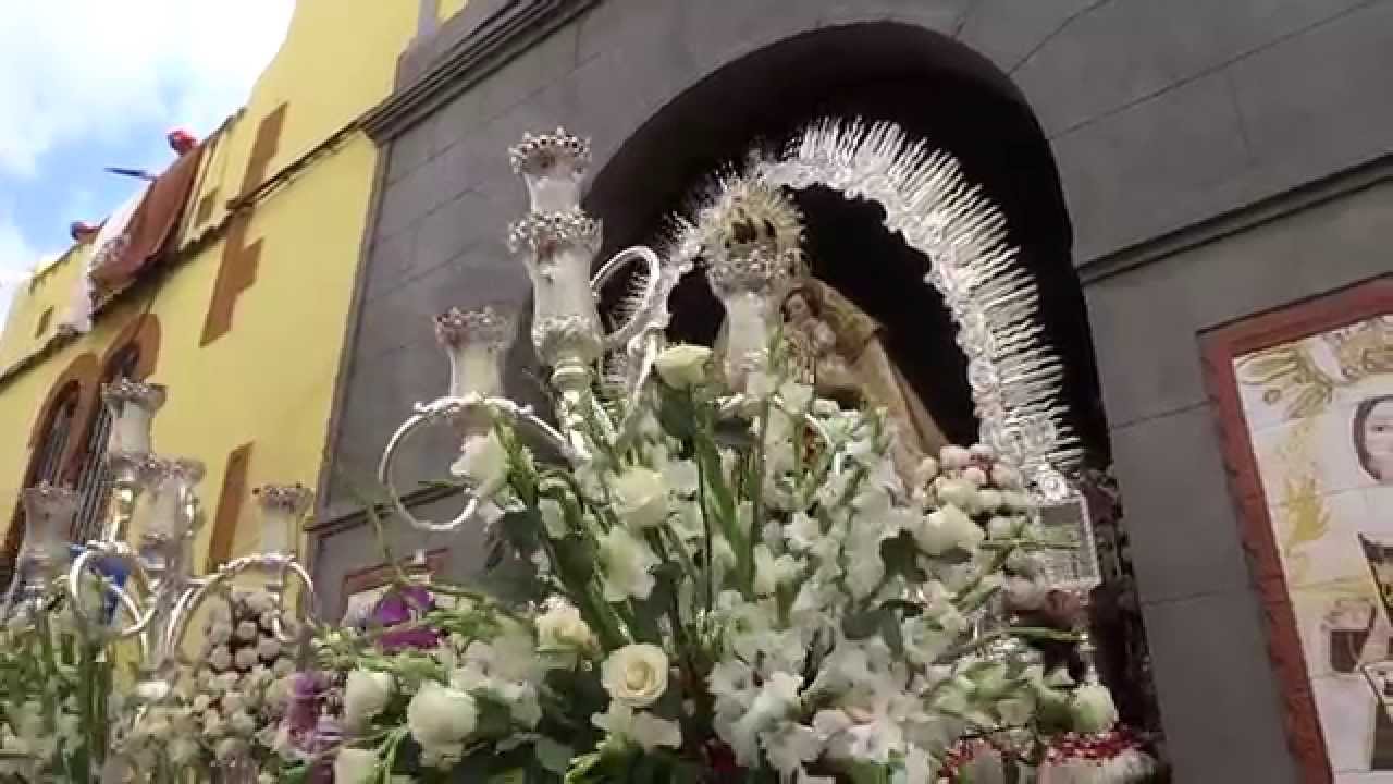 Entrada de La Virgen del Carmen de la Isleta 2014.