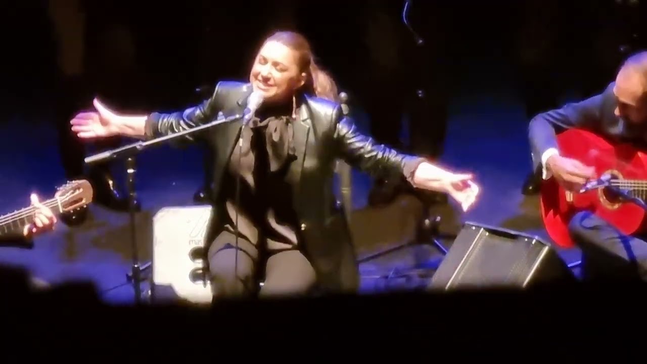 Ni&ntilde;a Pastori - Teatro Villamarta - Festival Flamenco Hermandad del Prendimiento (Jerez) Parte 1