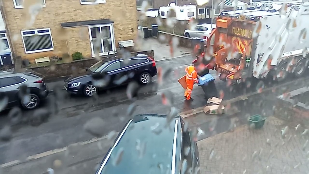 Binmen at 9:20am. XJG