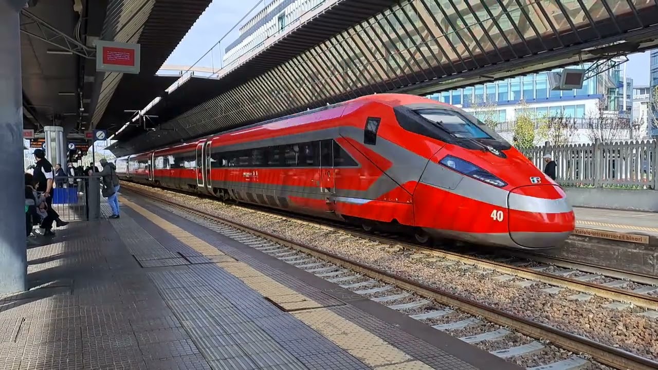 Treno a Milano Rogoredo Etr 400 Frecciarossa 1000 9637 da Milano Centrale a Napoli Centrale