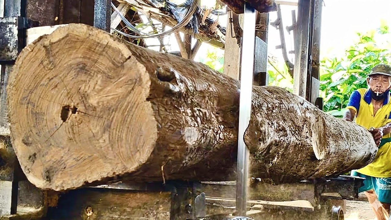 🌲ПОТРЯСАЮЩЕ!! Старая тиковая древесина TPK использована в качестве балок для домов в стиле Джогло🌲