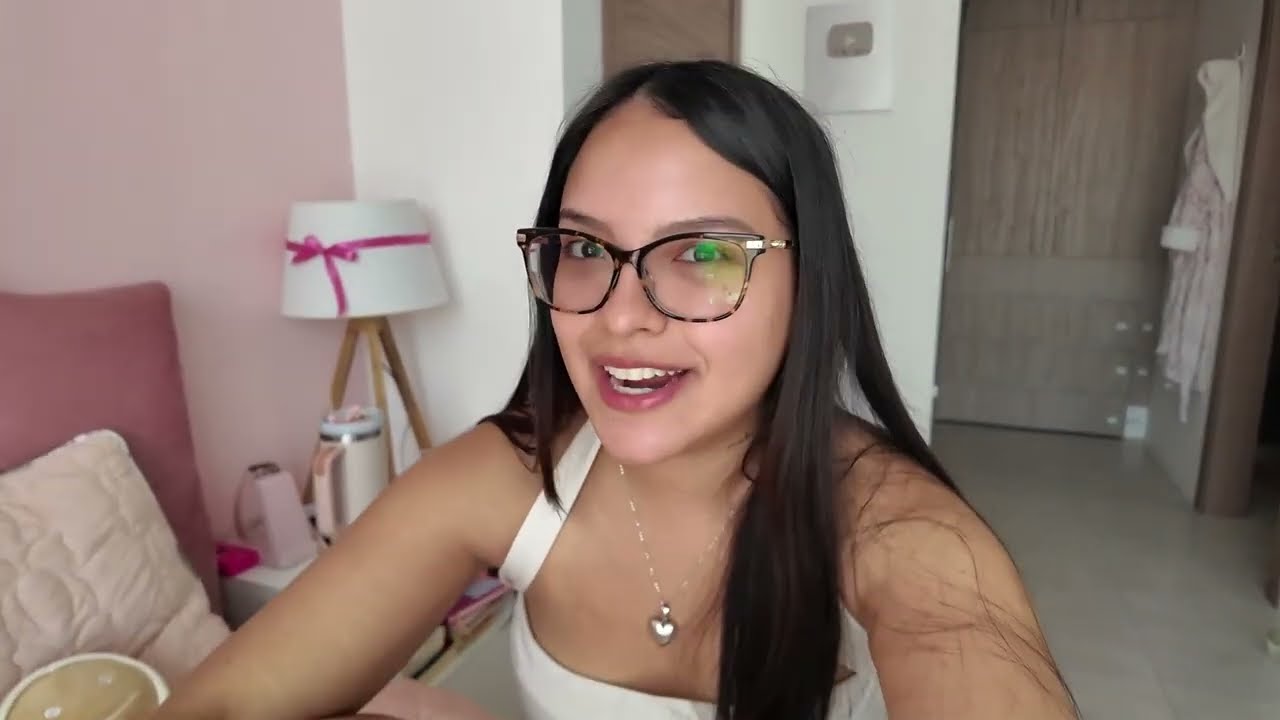 le pedí a mi novio que editara este video y no lo revisé | VLOGMAS 13