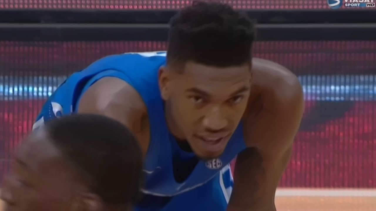 Kentucky vs Louisville basketball 2016 (Dec. 21)