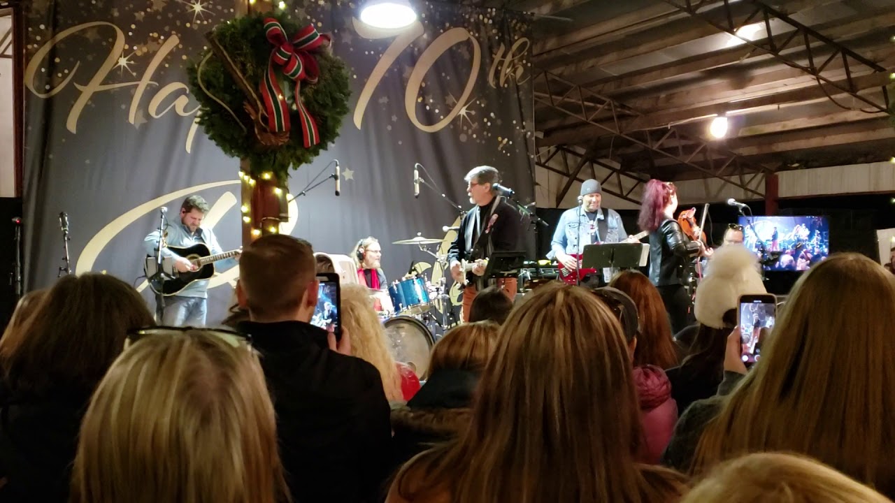 *Live* Alabama- Food on the Table