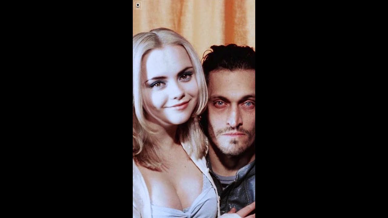 Buffalo '66 (1998) - Photobooth scene (subs)