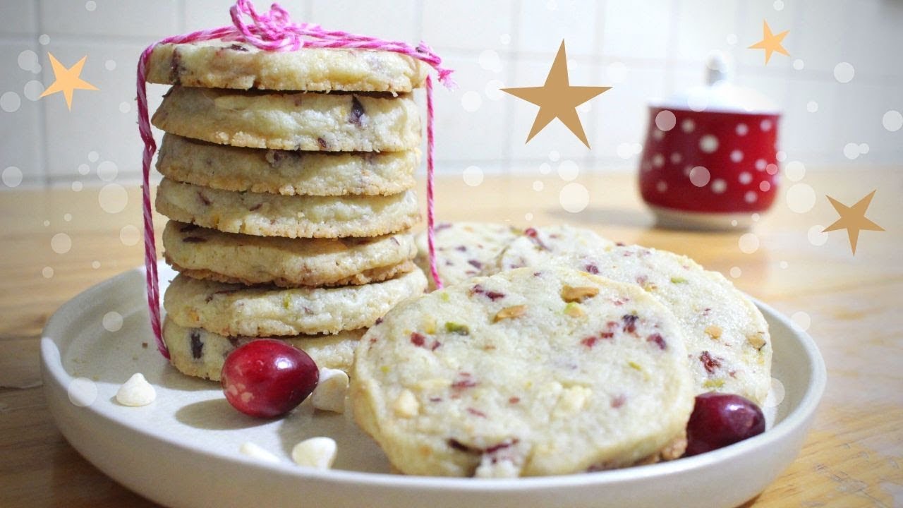 GALLETAS NAVIDEÑAS DE ARÁNDANOS, PISTACHOS Y CHOCOLATE BLANCO | ALE DE NAVA
