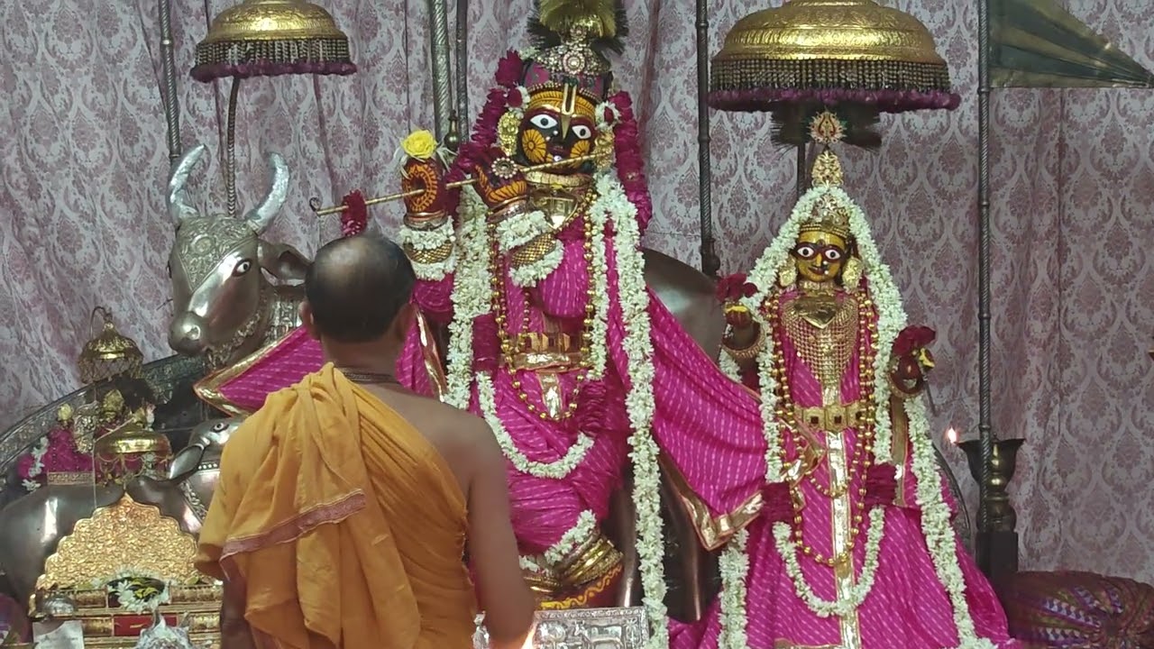 Govind dev ji aarti / aarti Radha Govind Dev ji jaipur