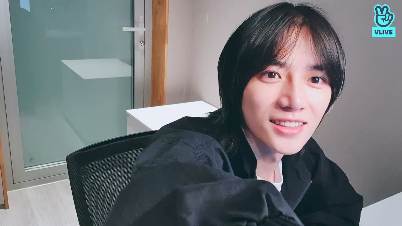 (Eng/Indo Sub) TXT Beomgyu VLive | 211118 | Thursday Night