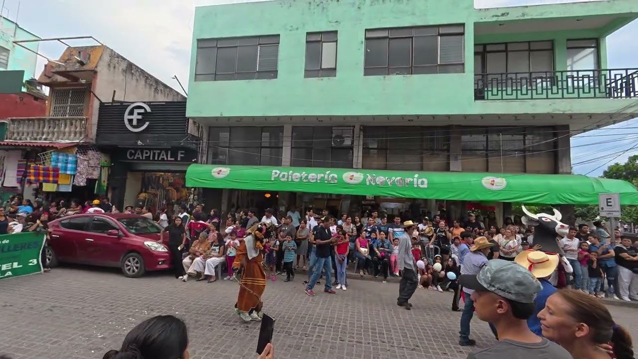 DIA DE LOS LOCOS EN IGUALA GUERRERO!