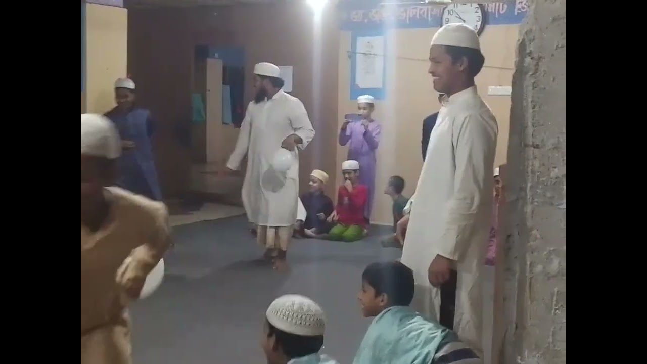 ছুটির আনন্দে খেলাধুলা 