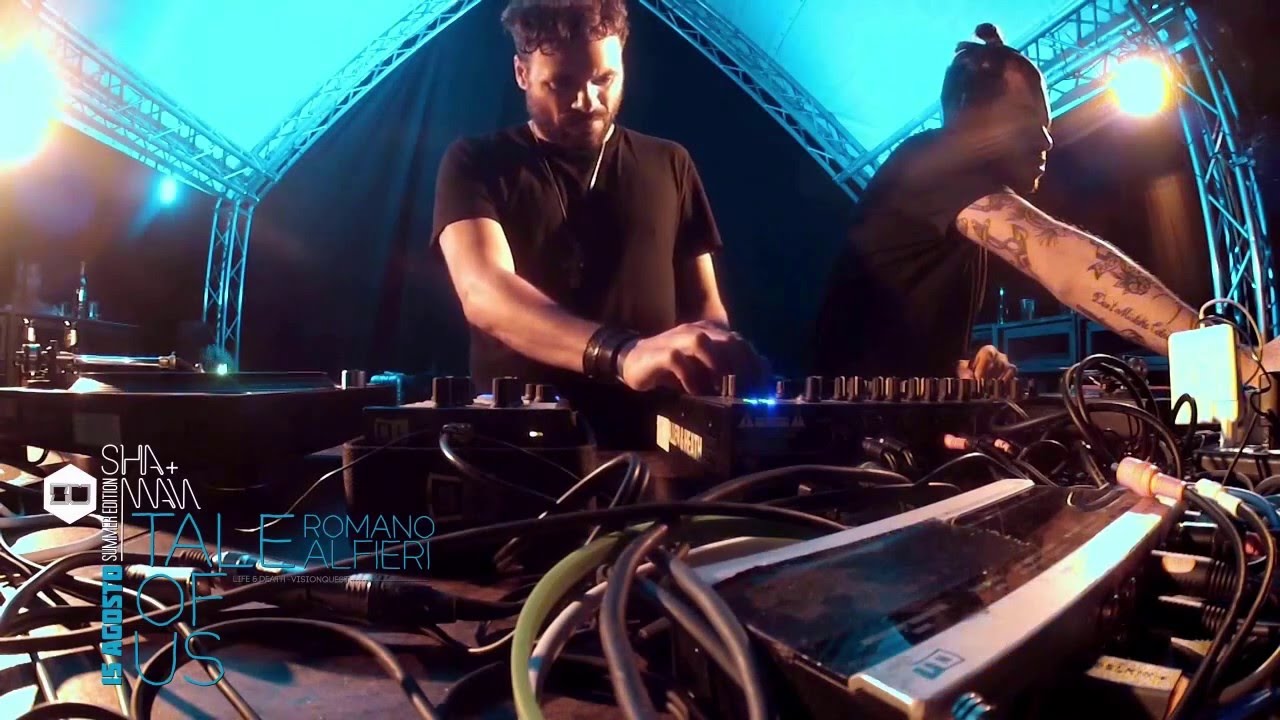 TALE OF US LIVE at ZU::SHAMAN 15.08.2013 part1 HD