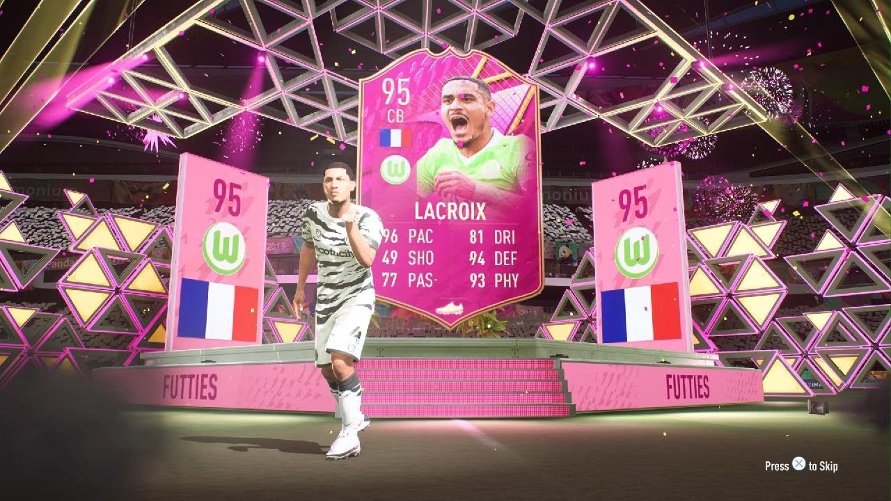Completing the Maxence Lacroix FUTTIES SBC | FIFA 22 Ultimate Team