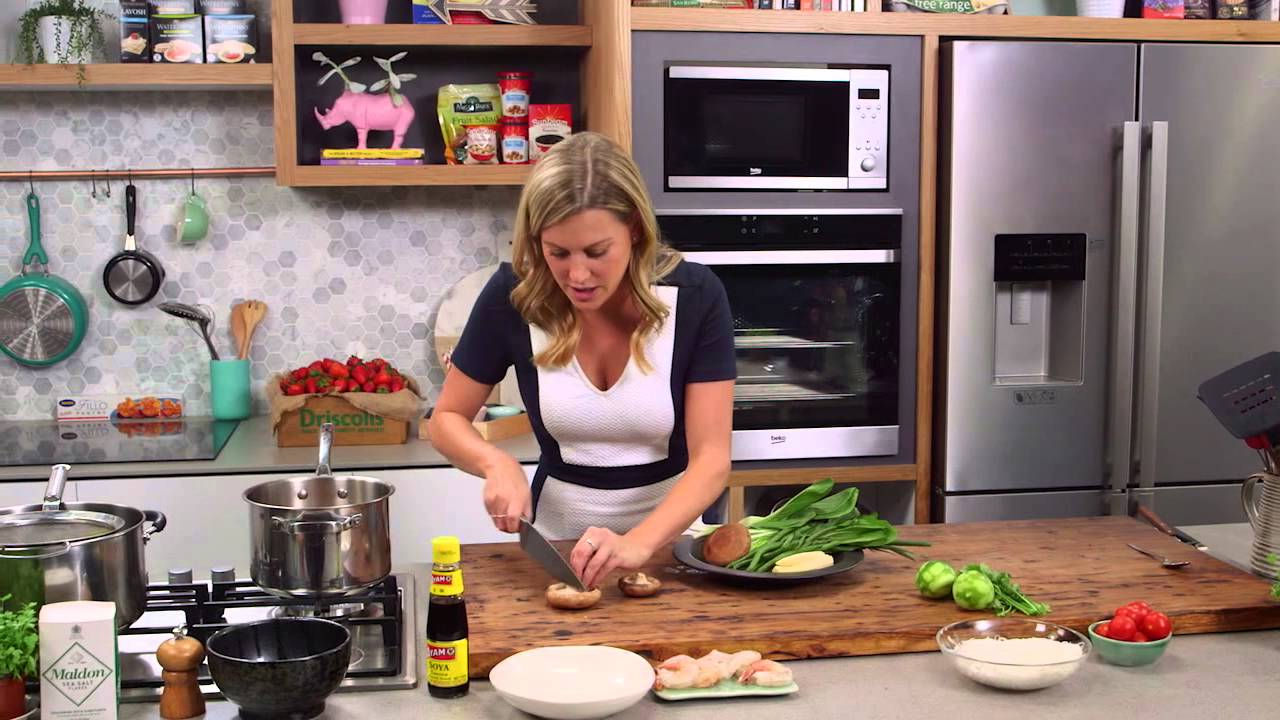 Seafood Tom Yum | Everyday Gourmet S5 E42
