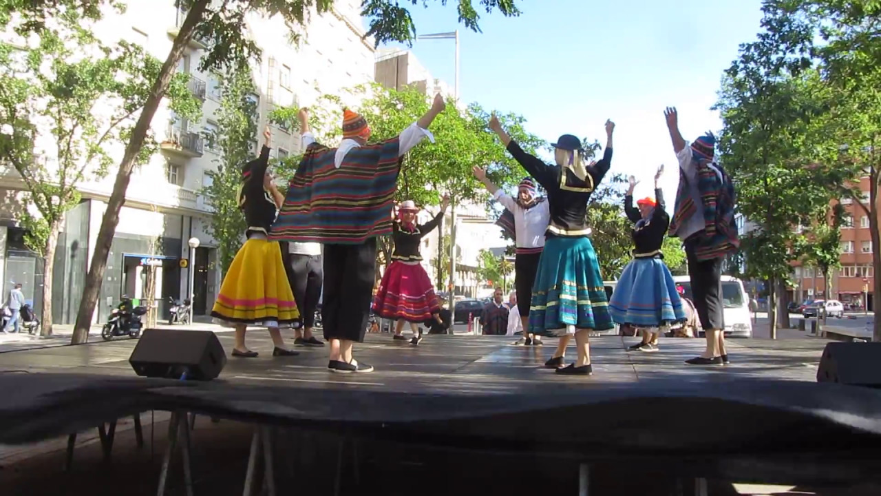 EL TUAJ  7º FOLK-CLOT