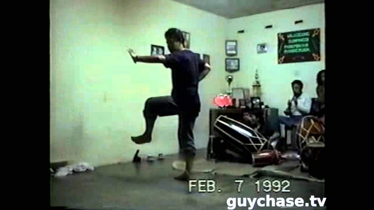 Herman Suwanda Silat knife demonstration