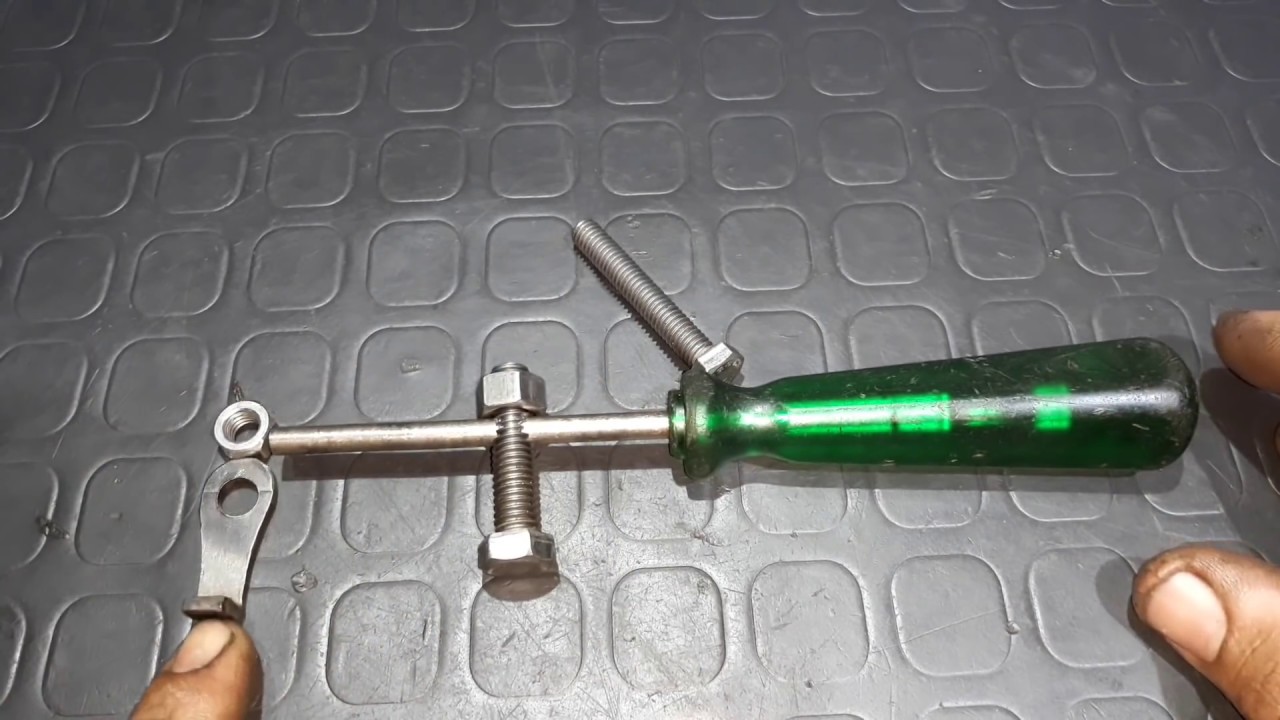 Ideia de Ferramenta Caseira Pra Retirar Retentor de Motor.
Amazing Homemade Tool!