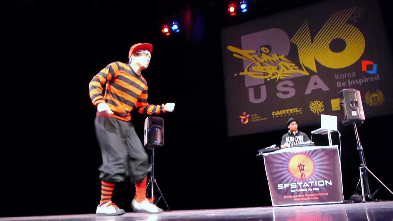 Dennis Infante vs Lil B | R16 USA 2011 Locking Top 4 | Funk'd Up TV