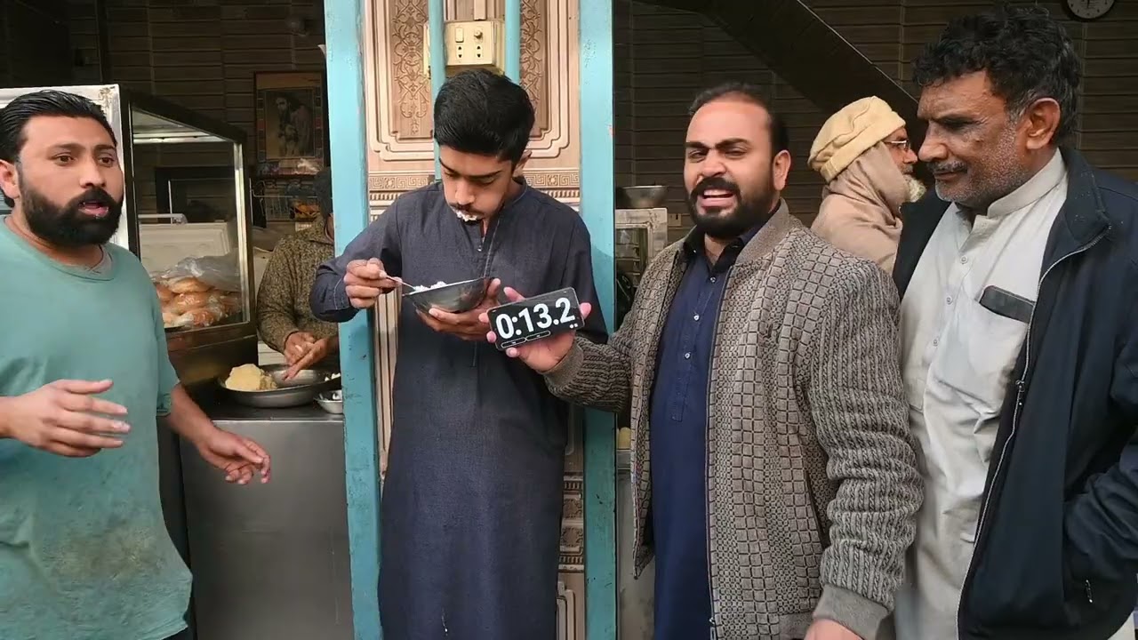Butt Ny Gujrela Khany Ka Record Bna Diya
