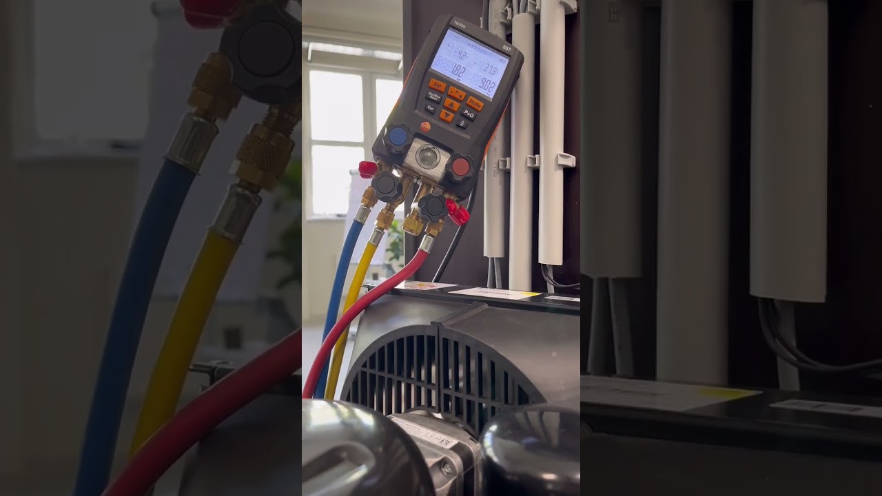 HTL M&ouml;dling - Abteilung Geb&auml;udetechnik / Labor&uuml;bung K&auml;lte- und W&auml;rmepumpentechnik