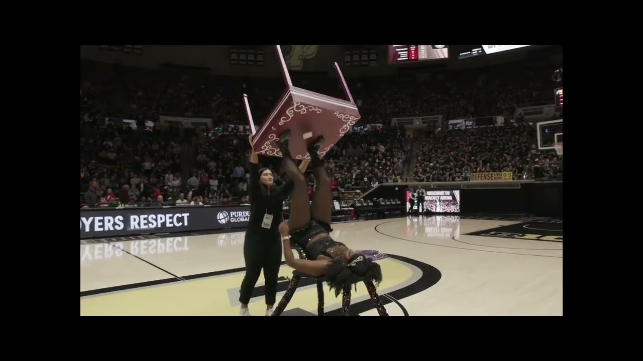 Helen the foot juggler NBA half time show,