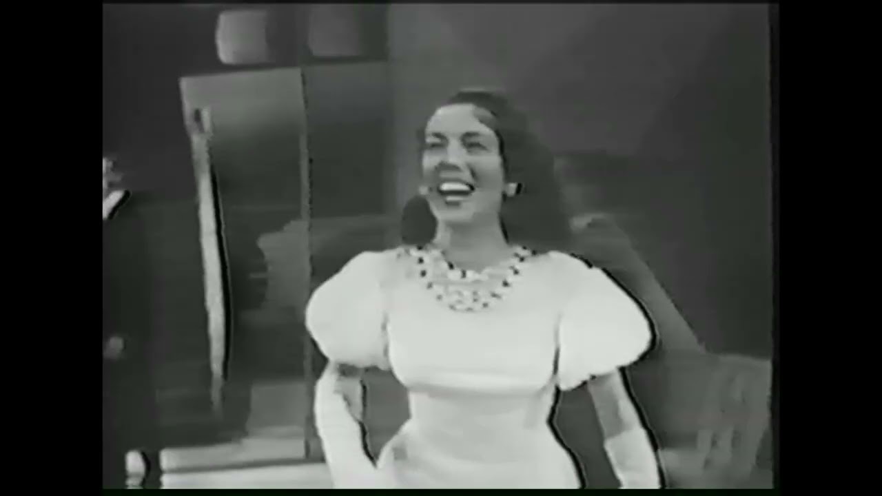 Lisa Kirk sings from The Man On The Moon (1960)