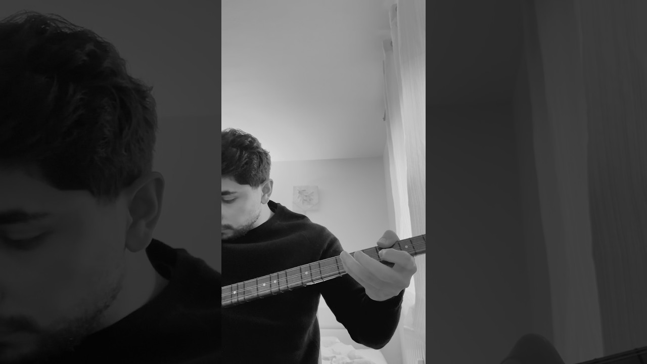 Ez Nis&ecirc;b&icirc;n Tu Qamişlo #azadbedran #acoustic #saz #bağlama #music #kurdish #guitar #cover #qamişlo