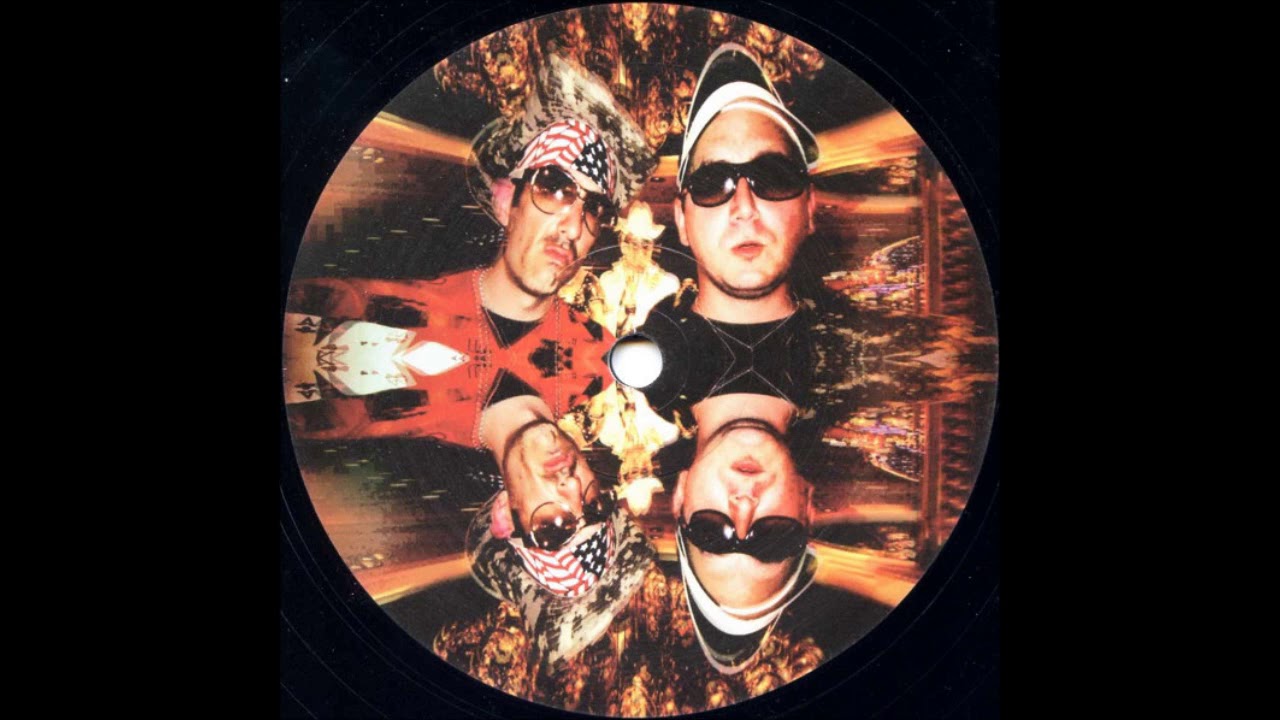 Wee DJs -  No Smoking