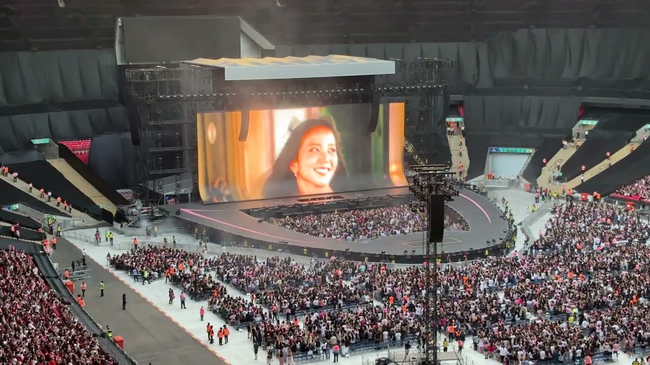 Blackpink Deadline Wembley Day 1 - my video clips