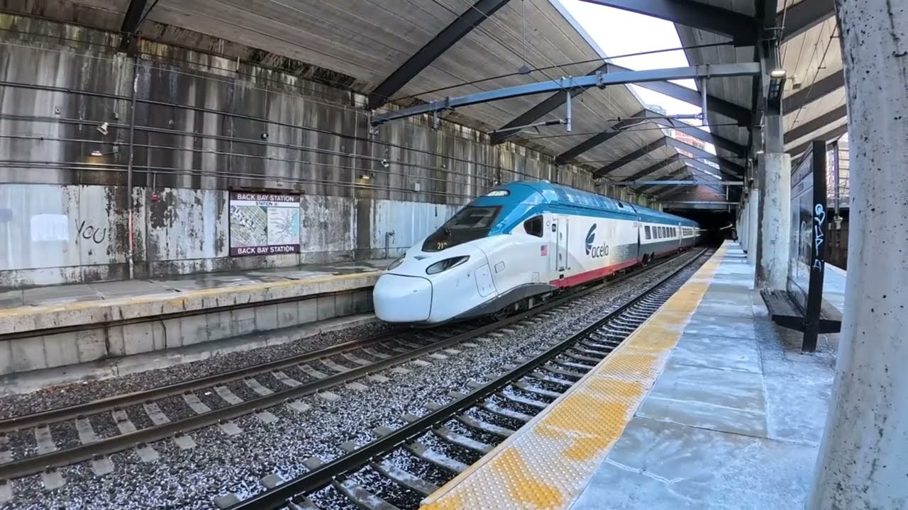 Amtrak and MBTA Railfanning in Boston