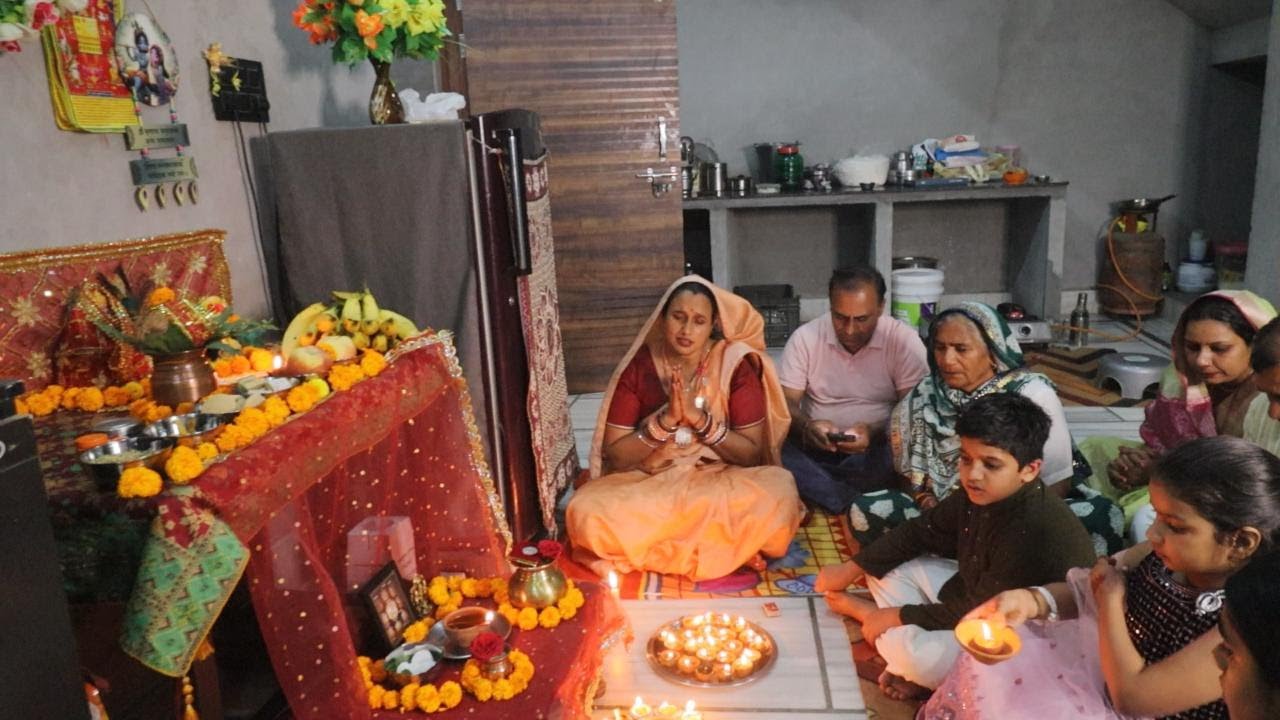 दिवाली पर हमारा ये घर भी महक गया खुशियों से🌸किसी की नज़र न लगेDiwali Pooja With Family🌷UPVloggerBabli