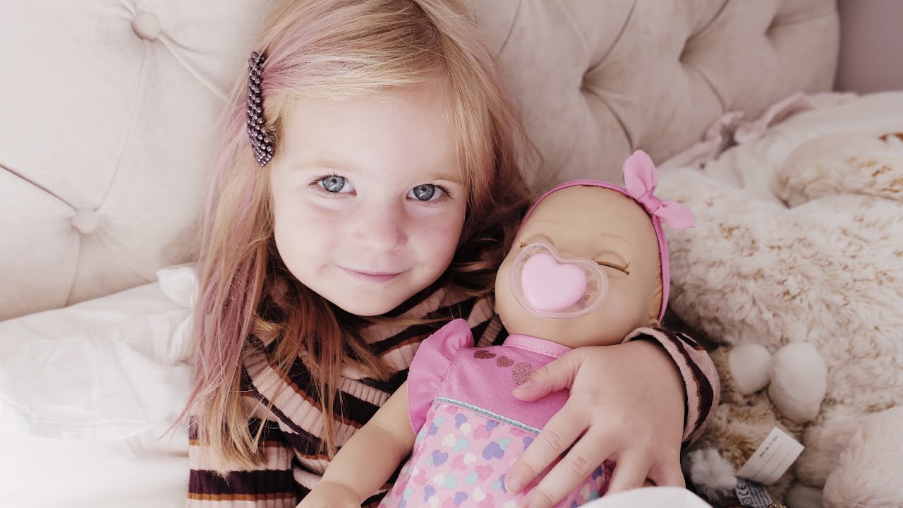 Myser i Lekstugan, leker med Luvabella och Hopptränar - Helgvlogg Oktober