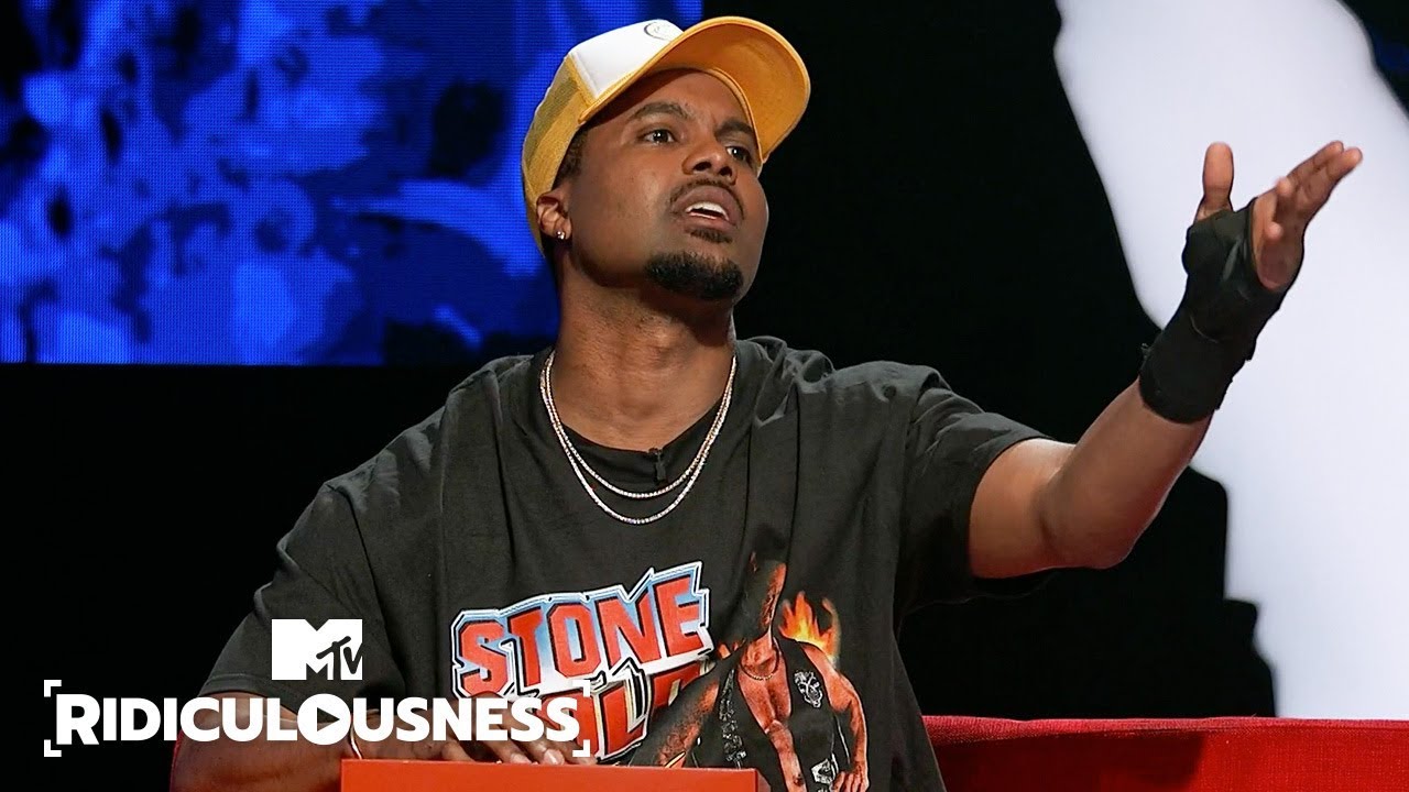 Rob Dyrdek LOVES Virtual Reality So Much He Has It In His Home | Ridiculousness