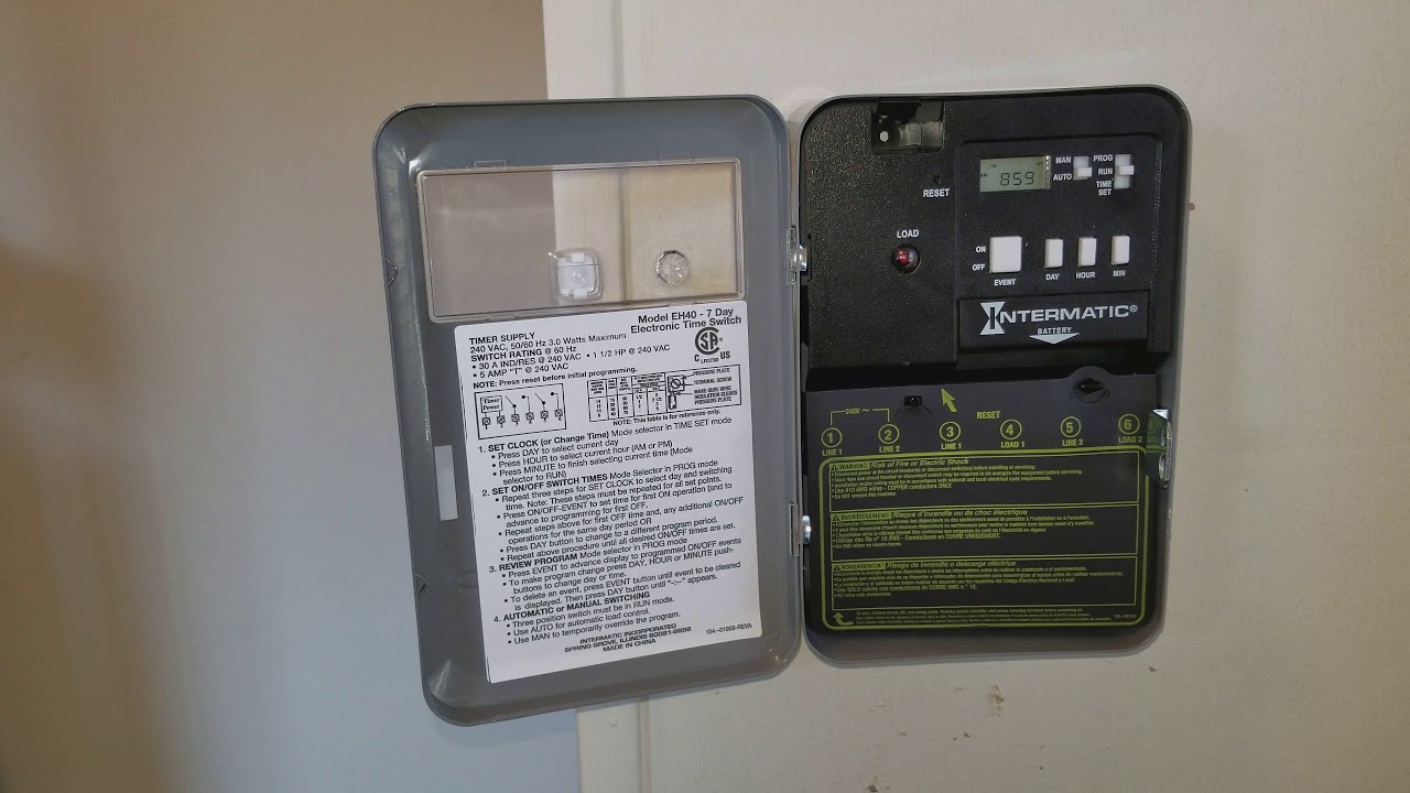 Intermatic EH40 with an AC coupled grid tied 1.04kW solar array.