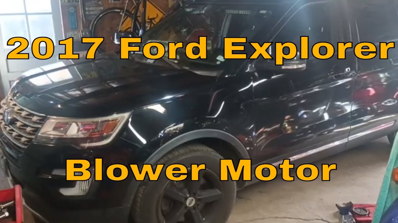 Ford Explorer 2017 года