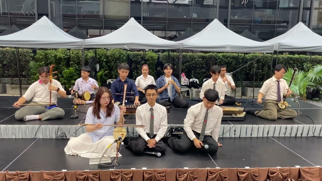 บรรเลงถวายมือ วง บ้านปิ่นเกล้า เพลง จระเข้หางยาว ทางสักวา  ไหว้ครูดนตรีไทยประสานมิตรครั้งที่ 57